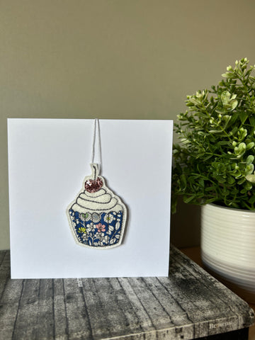 Cupcake Embroidered Card