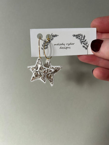 Glitter star embroidered earrings